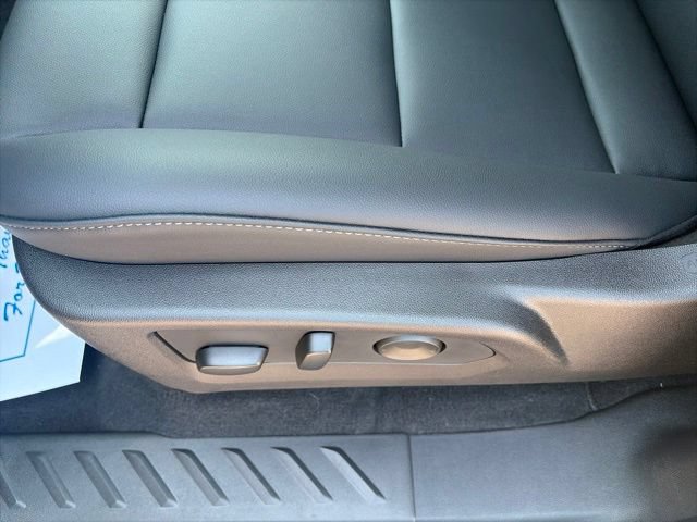 New 2026 GMC Canyon Elevation w/ Convenience Package AWD/4WD image 18