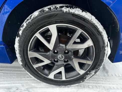 Used 2017 Nissan Versa Note SR image 29