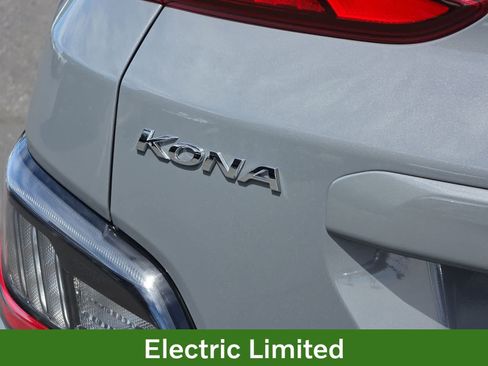 Used 2023 Hyundai Kona Limited FWD image 10
