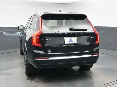Used 2024 Volvo XC90 B6 Plus w/ Protection Package AWD/4WD image 7