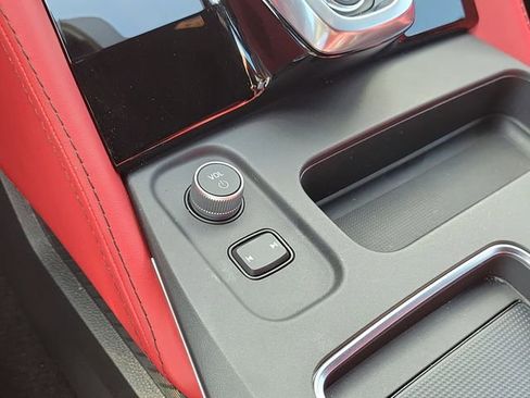 Used 2025 Acura MDX A-Spec image 31