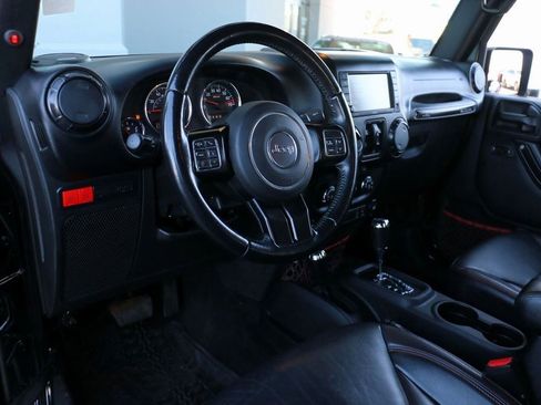 Used 2017 Jeep Wrangler Unlimited Rubicon image 17