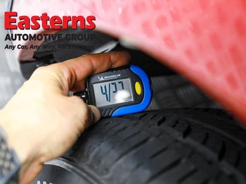 Used 2017 Dodge Journey SE w/ Flexible Seating Group image 29