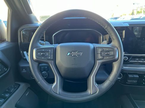 Used 2024 Chevrolet Silverado 1500 ZR2 w/ Technology Package image 19