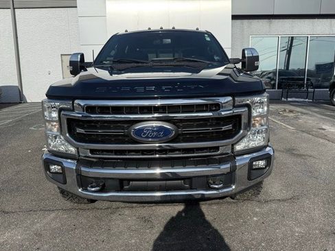 Used 2022 Ford F250 Lariat w/ Chrome Package image 2