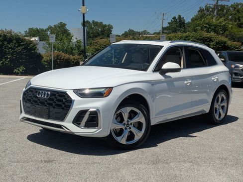 Used 2022 Audi Q5 2.0T Premium Plus w/ Premium Plus Package AWD/4WD image 1