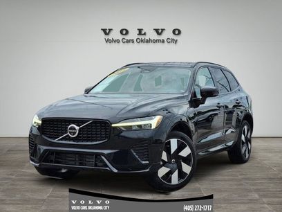 Certified 2025 Volvo XC60 T8 Plus w/ Protection Package Premier