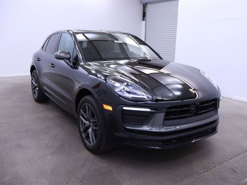 New 2025 Porsche Macan Turbo image 10