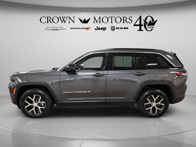 Used 2026 Jeep Grand Cherokee Limited AWD/4WD image 6