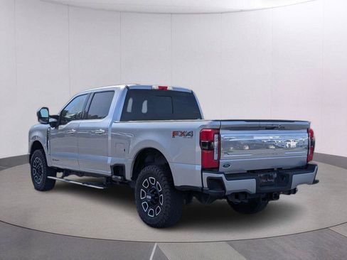 Used 2024 Ford F250 Platinum AWD/4WD image 3