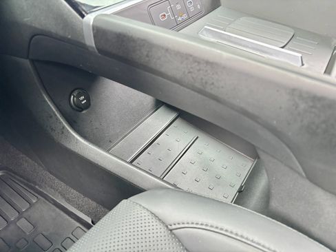 Used 2026 Hyundai Santa Fe SEL FWD image 19