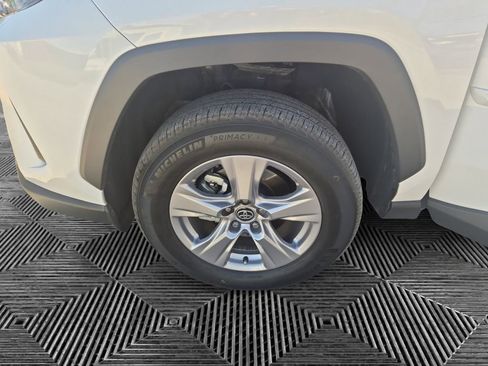 Used 2025 Toyota RAV4 XLE w/ Convenience Package image 14