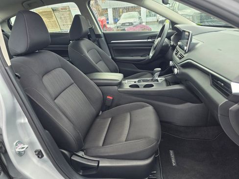 Used 2022 Nissan Altima 2.5 SV image 68