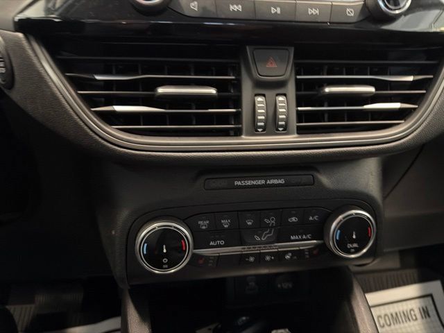 Used 2023 Ford Escape Active AWD/4WD image 25