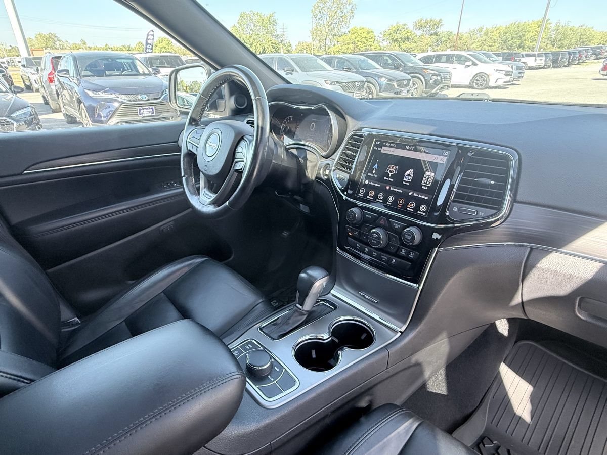 Used 2021 Jeep Grand Cherokee Limited AWD/4WD image 14