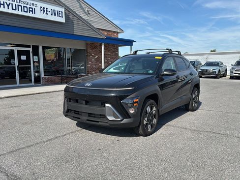 Used 2025 Hyundai Kona SEL AWD/4WD image 1