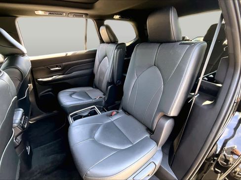 Used 2026 Toyota Grand Highlander AWD Hybrid image 20