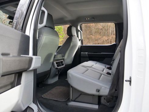 Used 2023 Ford F450 XLT w/ XLT Value Package image 28