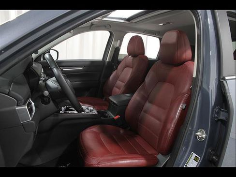 Certified 2023 MAZDA CX-5 Carbon Edition AWD/4WD image 5