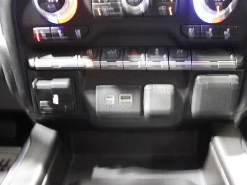 Used 2019 GMC Sierra 1500 SLT w/ SLT Premium Package image 54