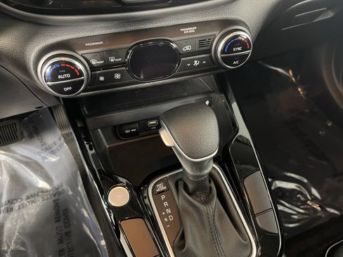 Used 2024 Kia Soul S image 13