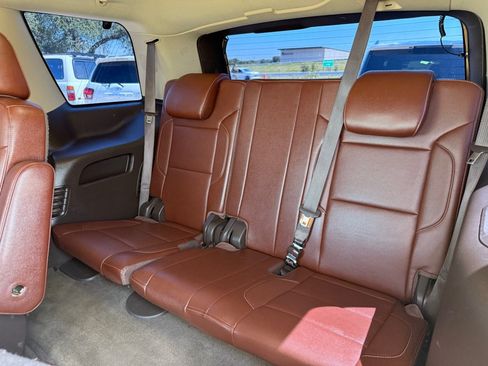 Used 2017 Chevrolet Tahoe Premier RWD image 15
