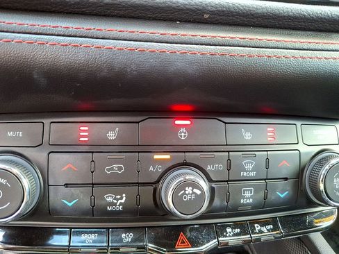 Used 2023 Dodge Durango R/T w/ Blacktop Package AWD/4WD image 19