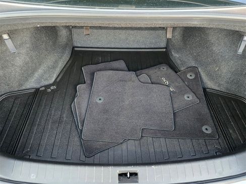 Used 2022 INFINITI Q50 Luxe w/ Cargo Package image 9