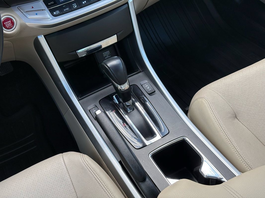 Used 2015 Honda Accord EX-L image 15