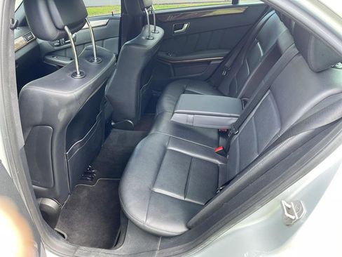 Used 2013 Mercedes-Benz E 350 4MATIC Sedan image 8