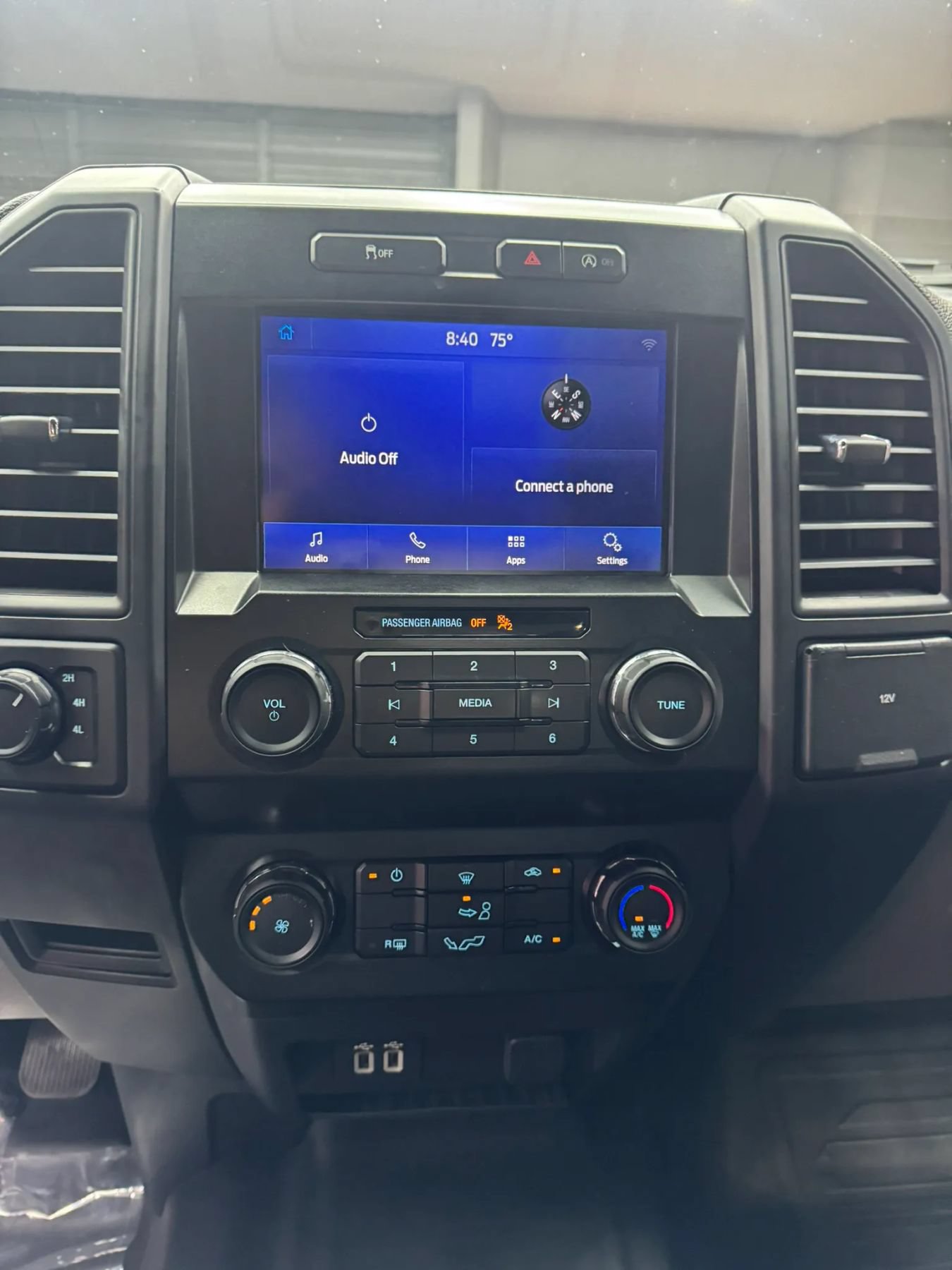 Used 2020 Ford F150 XL w/ Equipment Group 101A Mid AWD/4WD image 16