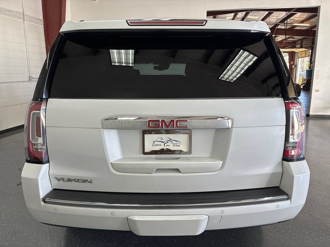Used 2016 GMC Yukon Denali w/ Enhanced Security Package AWD/4WD image 5