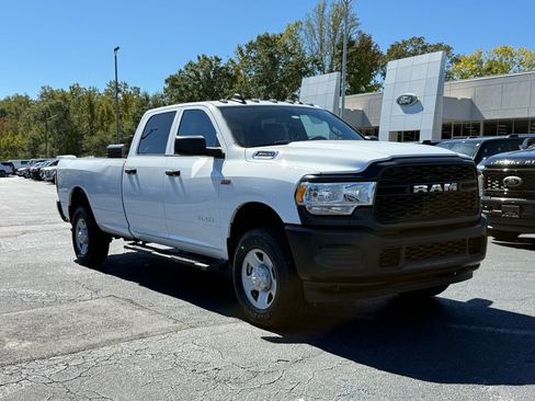 Used 2022 RAM 2500 Tradesman w/ Snow Chief Group image 2