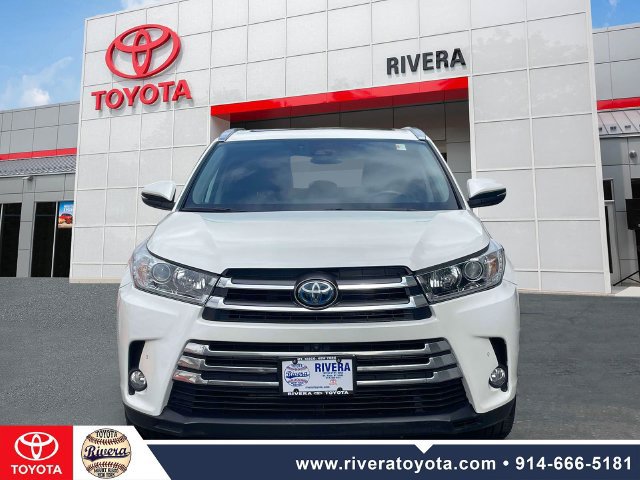 Used 2018 Toyota Highlander Limited Platinum AWD/4WD image 2