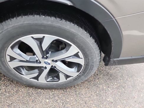 Used 2022 Subaru Outback Limited XT image 7