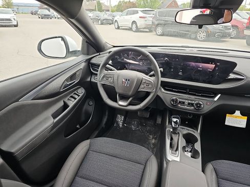 Used 2026 Buick Envista Preferred w/ Convenience I Package FWD image 28
