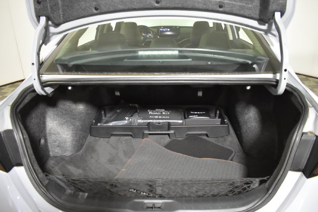 Certified 2024 Nissan Altima 2.0 SR FWD image 32