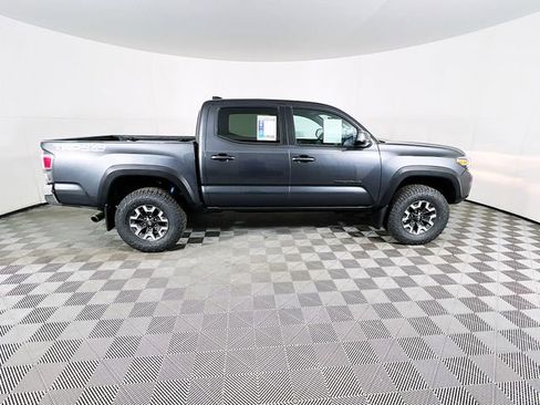 Used 2023 Toyota Tacoma TRD Off-Road image 8