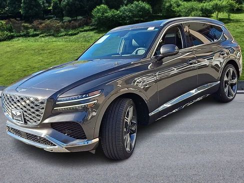 Used 2025 Genesis GV80 3.5T Prestige image 4