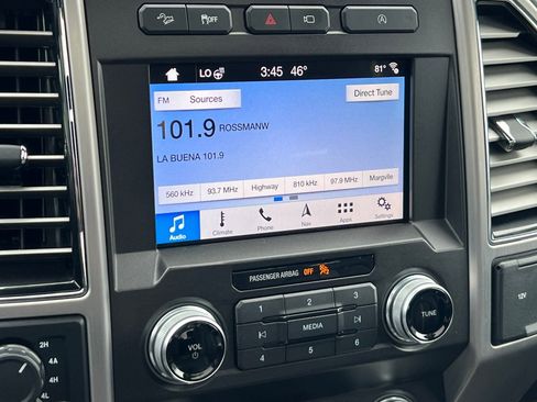 Used 2019 Ford F150 Platinum w/ Equipment Group 701A Luxury image 26