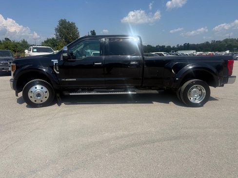 Used 2019 Ford F450 XLT w/ XLT Premium Package AWD/4WD image 9