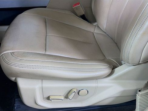 Used 2018 Ford F150 Lariat w/ Equipment Group 502A Luxury image 24