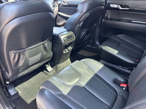 Used 2021 Hyundai Palisade Limited AWD/4WD image 16