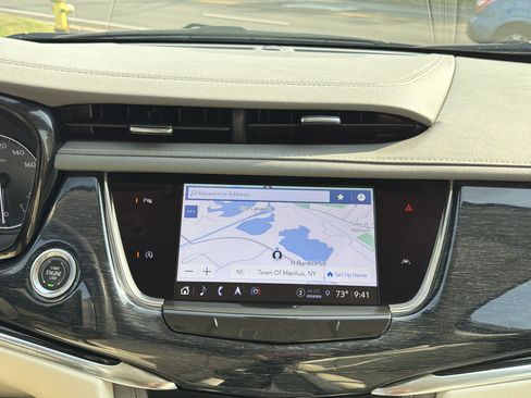 Used 2023 Cadillac XT6 Premium Luxury w/ LPO, Floor Liner Package AWD/4WD image 20