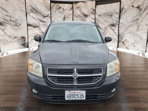 Used 2011 Dodge Caliber Uptown image 2