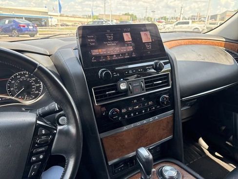 Used 2021 Nissan Armada SL w/ Captain's Chairs Package AWD/4WD image 10