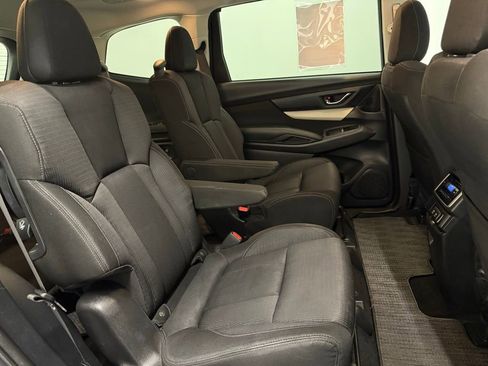 Used 2019 Subaru Ascent Premium image 15