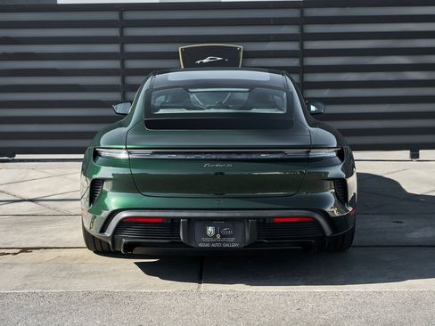 Used 2025 Porsche Taycan Turbo S w/ Premium Package image 17