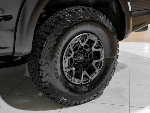 Used 2025 Ford F150 Raptor w/ Equipment Group 803A Raptor R image 57