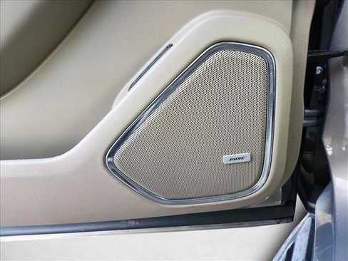 Used 2018 Chevrolet Tahoe LT image 13